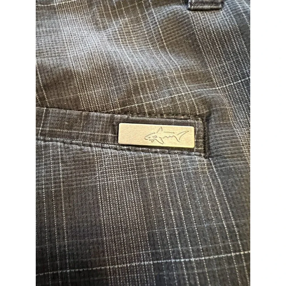 Greg Norman Shorts Men 38 Black Plaid Flat Front Rubberized Waistband Golf Chino